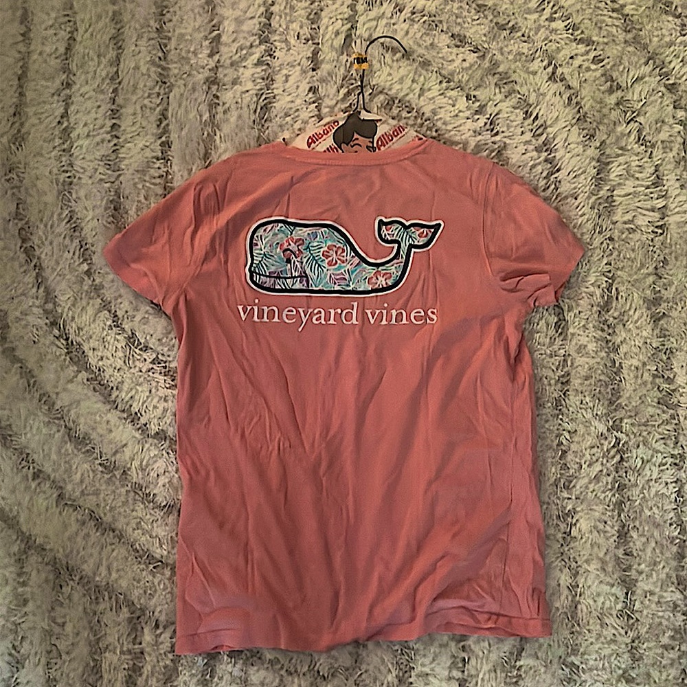 Vineyard vines short sleeve shirt
